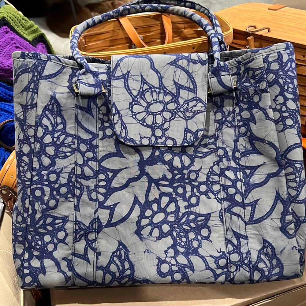 Lovely canvas tote bag.